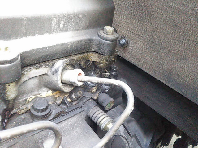 三菱ふそうファイター平ボディ中型（4t）[写真15]