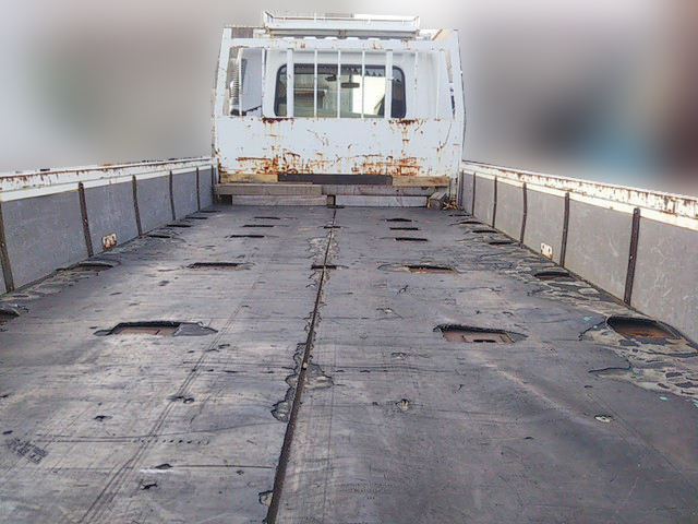 三菱ふそうファイター平ボディ中型（4t）[写真06]