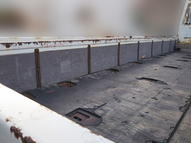 三菱ふそうファイター平ボディ中型（4t）[写真08]