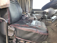 いすゞギガトレーラーヘッド（トラクターヘッド）大型（10t）[写真28]