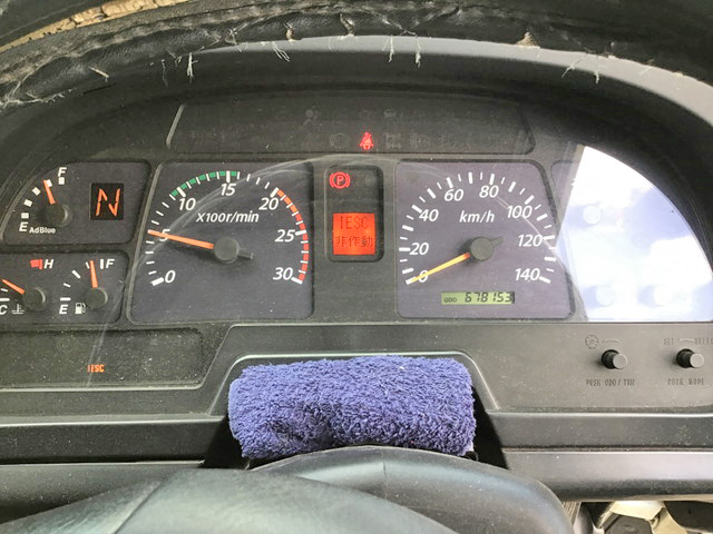 いすゞギガトレーラーヘッド（トラクターヘッド）大型（10t）[写真34]