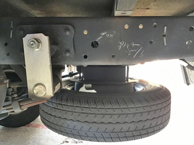 いすゞエルフ平ボディ小型（2t・3t）[写真10]