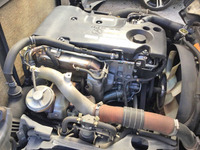 いすゞエルフ平ボディ小型（2t・3t）[写真12]