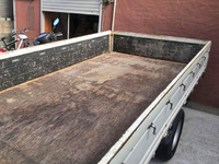 いすゞエルフ平ボディ小型（2t・3t）[写真06]