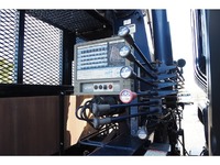 いすゞエルフクレーン6段小型（2t・3t）[写真15]