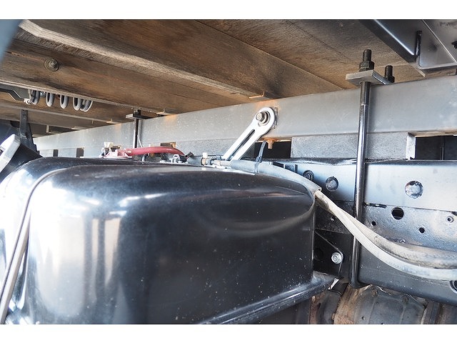 いすゞエルフクレーン6段小型（2t・3t）[写真31]