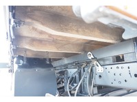 いすゞエルフクレーン6段小型（2t・3t）[写真38]