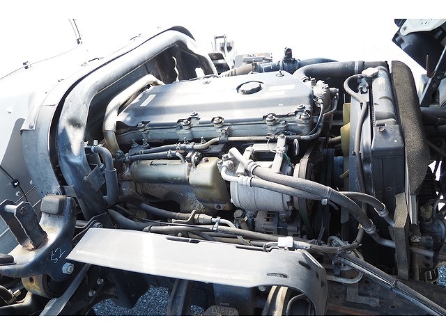 マツダタイタンアルミバン小型（2t・3t）[写真32]