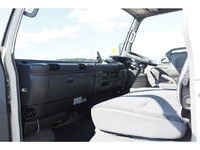 マツダタイタンアルミバン小型（2t・3t）[写真33]