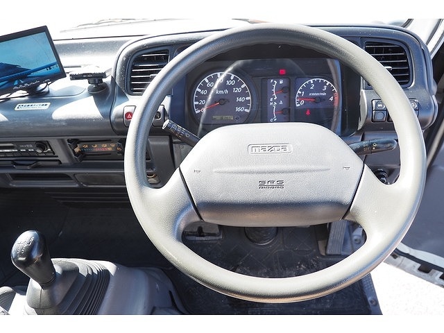 マツダタイタンアルミバン小型（2t・3t）[写真38]