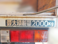 三菱ふそうキャンターアルミバン小型（2t・3t）[写真08]