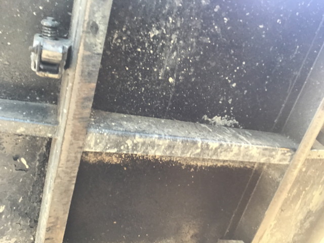 三菱ふそうキャンターダンプ小型（2t・3t）[写真11]