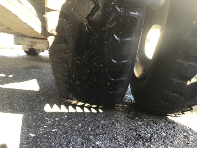 三菱ふそうキャンターダンプ小型（2t・3t）[写真15]