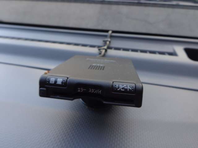 いすゞエルフアルミバン小型（2t・3t）[写真18]