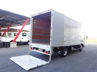 いすゞエルフアルミバン小型（2t・3t）[写真02]