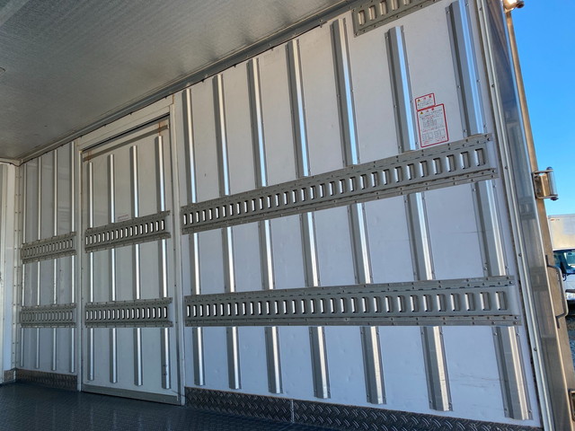 日野デュトロ冷凍車（冷蔵車）小型（2t・3t）[写真15]