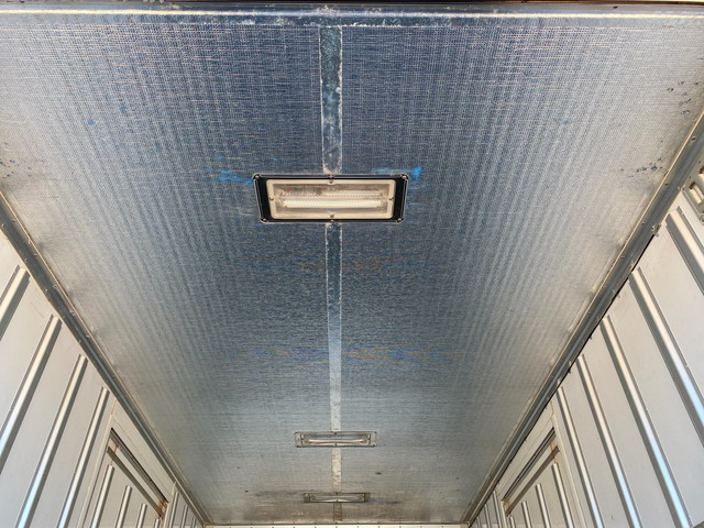 日野デュトロ冷凍車（冷蔵車）小型（2t・3t）[写真16]