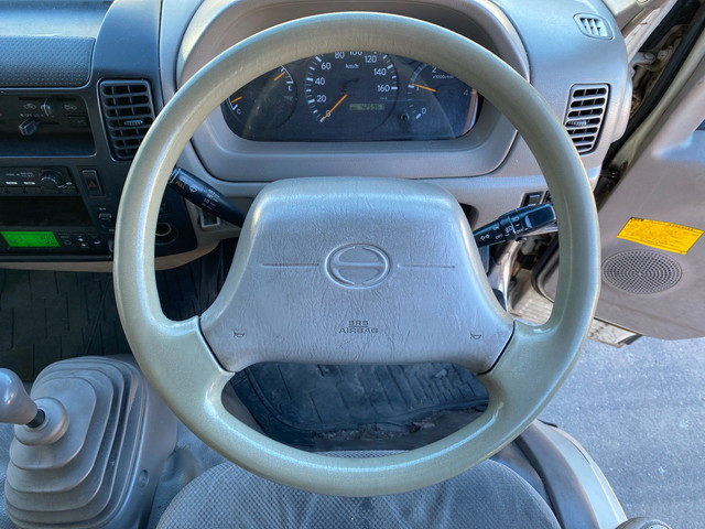 日野デュトロ冷凍車（冷蔵車）小型（2t・3t）[写真36]