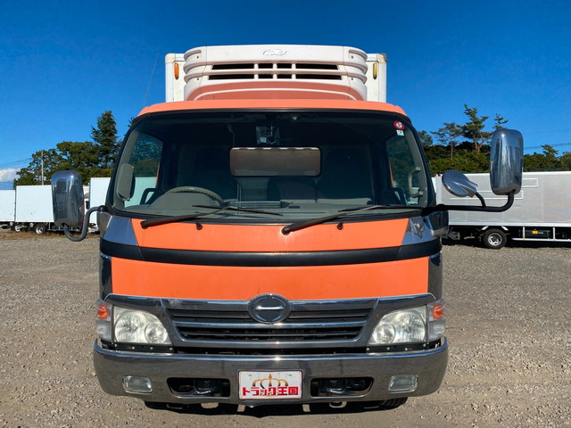 日野デュトロ冷凍車（冷蔵車）小型（2t・3t）[写真09]
