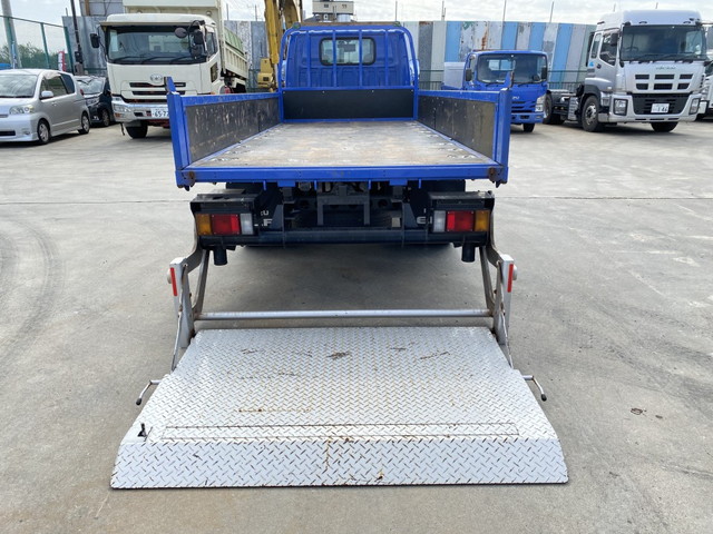 いすゞエルフ平ボディ小型（2t・3t）[写真10]