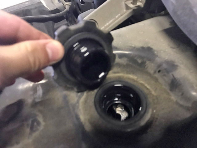 トヨタトヨエース平ボディ小型（2t・3t）[写真12]