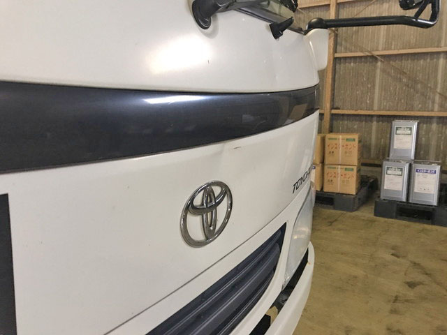 トヨタトヨエース平ボディ小型（2t・3t）[写真02]