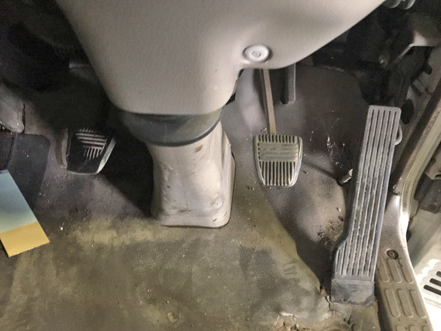 トヨタトヨエース平ボディ小型（2t・3t）[写真29]