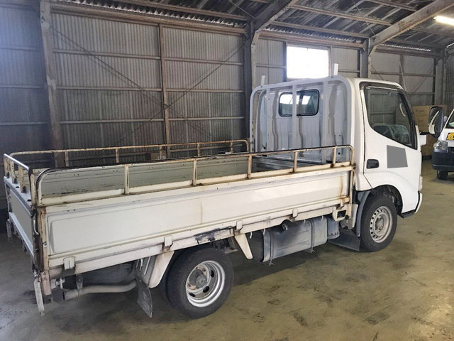 トヨタトヨエース平ボディ小型（2t・3t）[写真03]