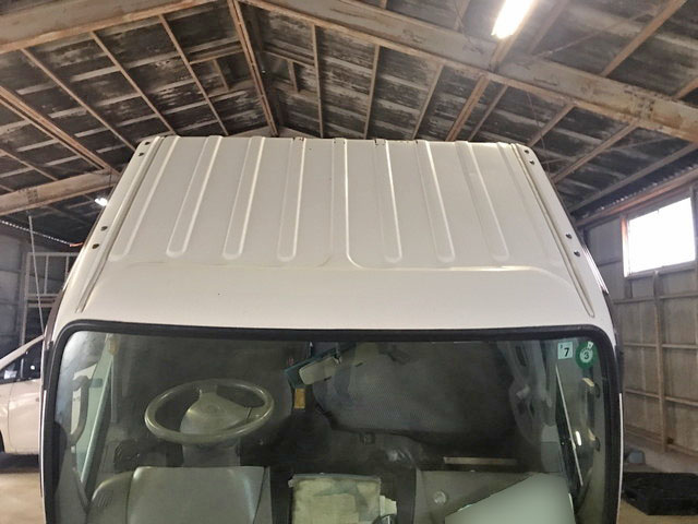 トヨタトヨエース平ボディ小型（2t・3t）[写真09]