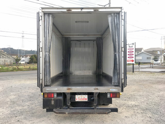 いすゞエルフ冷凍車（冷蔵車）小型（2t・3t）[写真10]