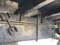 UDトラックスコンドル幌ウイング中型（4t）[写真14]