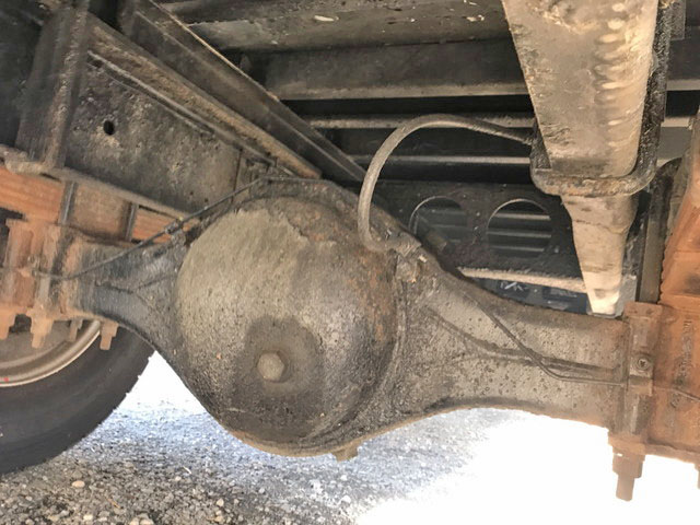 UDトラックスコンドル幌ウイング中型（4t）[写真16]