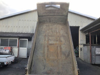 いすゞエルフダンプ小型（2t・3t）[写真08]