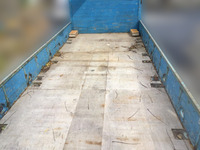 UDトラックスコンドルクレーン4段増トン（6t・8t）[写真10]