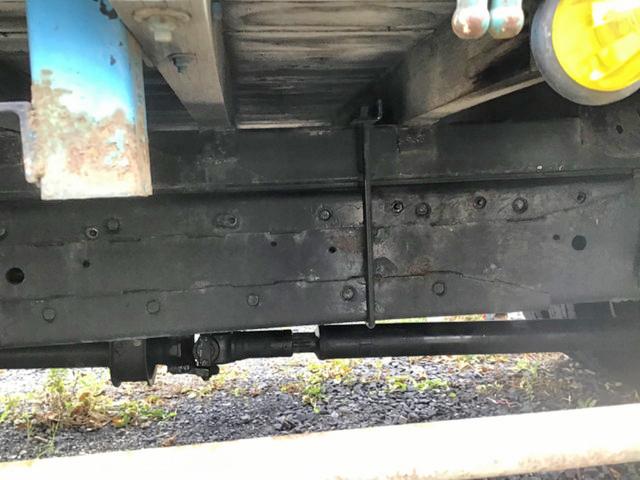 UDトラックスコンドルクレーン4段増トン（6t・8t）[写真19]