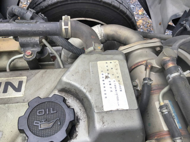 UDトラックスコンドルクレーン4段増トン（6t・8t）[写真29]