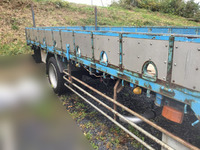 UDトラックスコンドルクレーン4段増トン（6t・8t）[写真05]