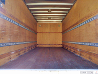 三菱ふそうファイターアルミバン中型（4t）[写真09]