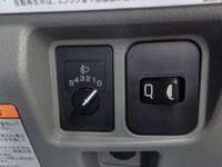 三菱ふそうキャンターアルミウイング小型（2t・3t）[写真11]