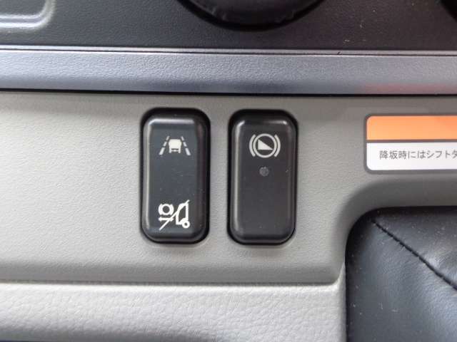 三菱ふそうキャンターアルミウイング小型（2t・3t）[写真13]