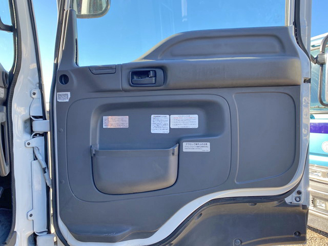 いすゞギガアルミブロック大型（10t）[写真27]