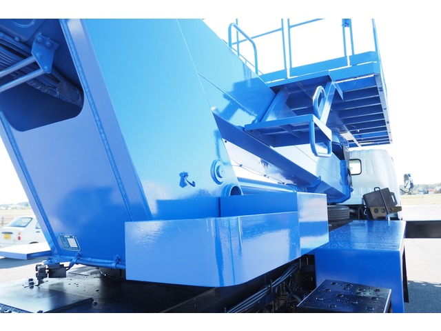 日野デュトロ高所作業車小型（2t・3t）[写真10]