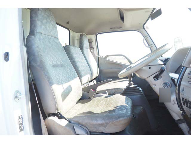 日野デュトロ高所作業車小型（2t・3t）[写真33]