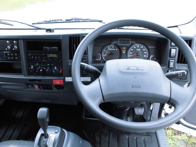 いすゞエルフ冷凍車（冷蔵車）小型（2t・3t）[写真16]