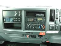 いすゞエルフ冷凍車（冷蔵車）小型（2t・3t）[写真17]