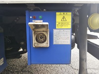 いすゞエルフ冷凍車（冷蔵車）小型（2t・3t）[写真18]