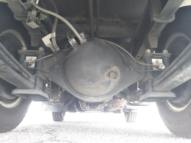 いすゞエルフ冷凍車（冷蔵車）小型（2t・3t）[写真21]