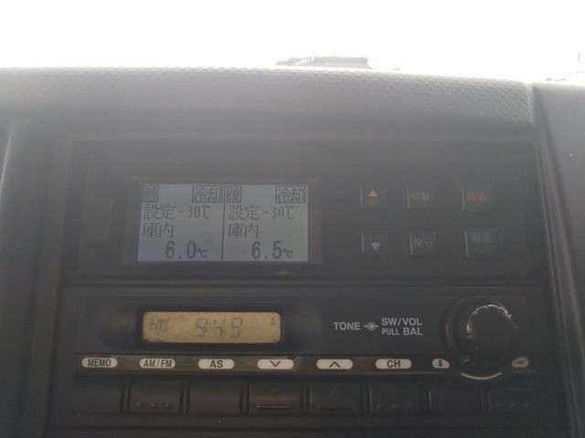 いすゞエルフ冷凍車（冷蔵車）小型（2t・3t）[写真34]