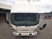 いすゞエルフ冷凍車（冷蔵車）小型（2t・3t）[写真08]