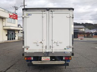 いすゞエルフ冷凍車（冷蔵車）小型（2t・3t）[写真09]